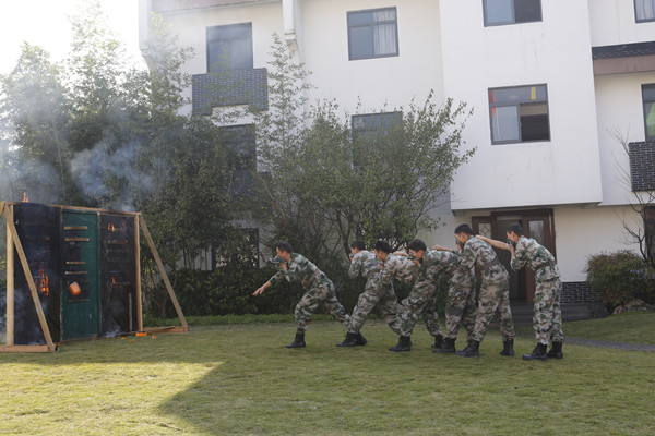 消防示范演练 (2)_副本.jpg