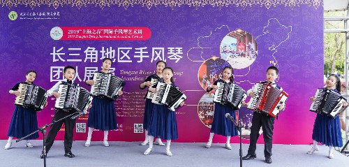 微信照片1.jpg 微信照片1.jpg