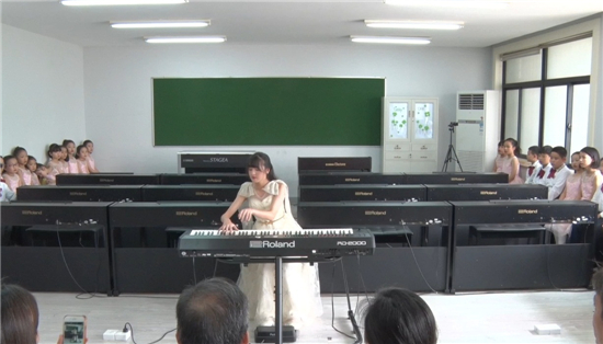 山丹丹.jpg 山丹丹.jpg