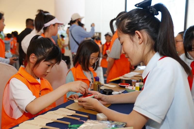 2_调整大小.jpg 2_调整大小.jpg