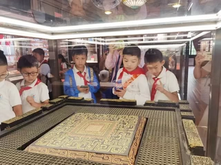 640 (2)_调整大小.jpg 640 (2)_调整大小.jpg