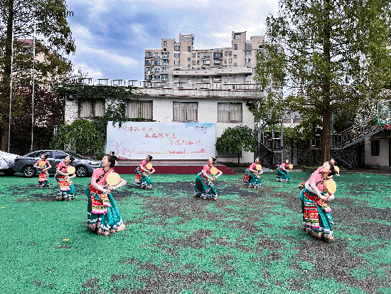 拼图002.gif 拼图002.gif