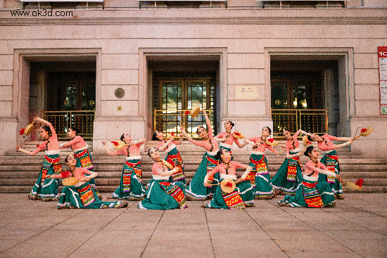 拼图003.gif 拼图003.gif